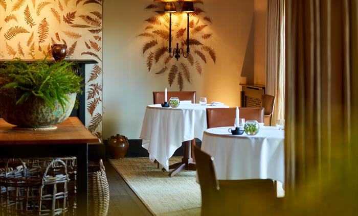 Hotel restaurant
